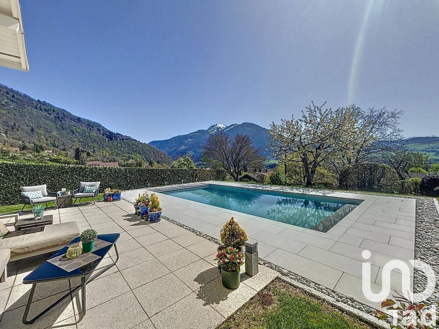 Maison à vendre, 195m², VIUZ EN SALLAZ