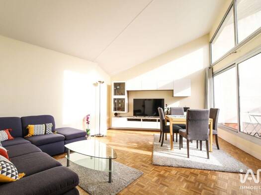 Appartement à louer 1 165 € 2 pièces 1 chambre 58 m² Étage 9/9 Chemin Dupuis-Paradis Cergy 95000