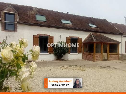Maison à vendre 360 000 € 9 pièces 4 chambres 220 m² 3 400 m² de terrain Villuis 77480