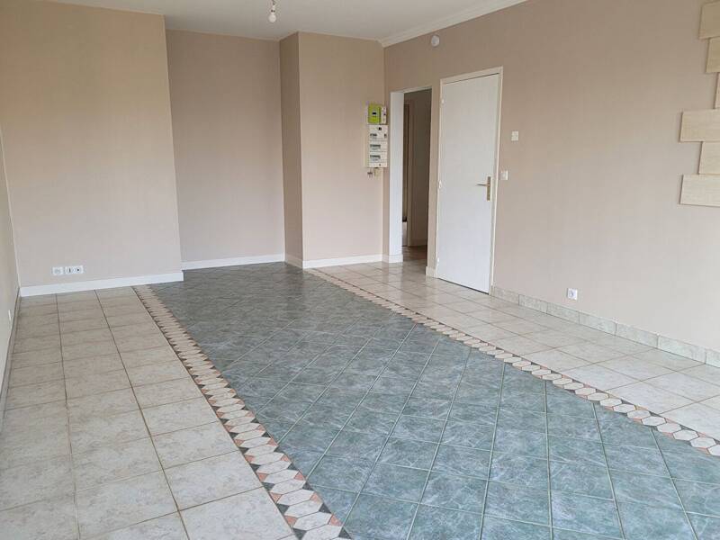 Maison à louer, 67m², OSNY