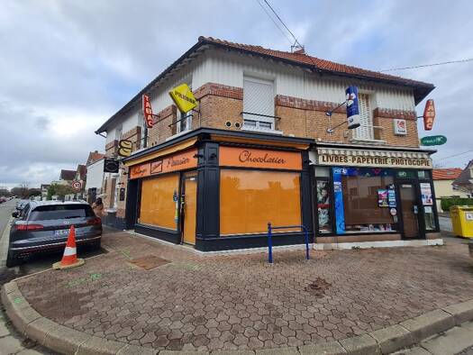 Local commercial à vendre 590 000 € 86 m² de surface de vente Bois-d'Arcy 78390