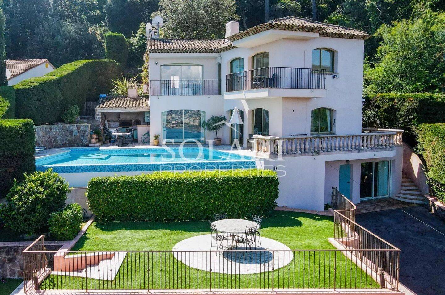 Maison à vendre, 170m², THEOULE SUR MER