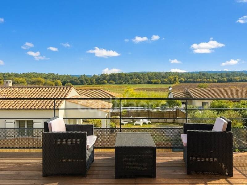 Maison à louer, 97m², VACQUIERES