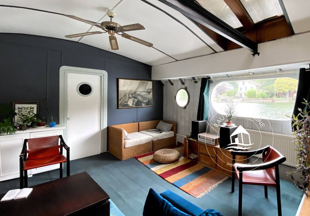 Maison à vendre, 145m², SAINT MAUR DES FOSSES