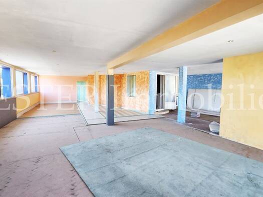 Immeuble à vendre 107 500 € 350 m² Mussidan 24400