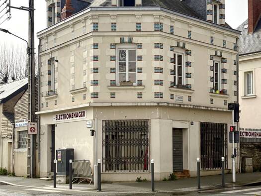 Local commercial à vendre 115 560 € 40 m² de surface de vente Angers 49000