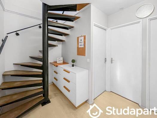 Colocation à louer 550 € 1 pièce 5 chambres 10 m² 3ème étage Ville Nouvelle-Centre Est Noisiel 77186