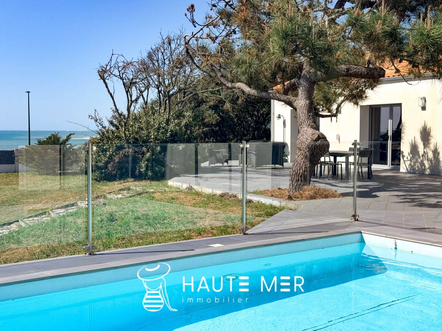Maison à vendre, 243m², TALMONT SAINT HILAIRE