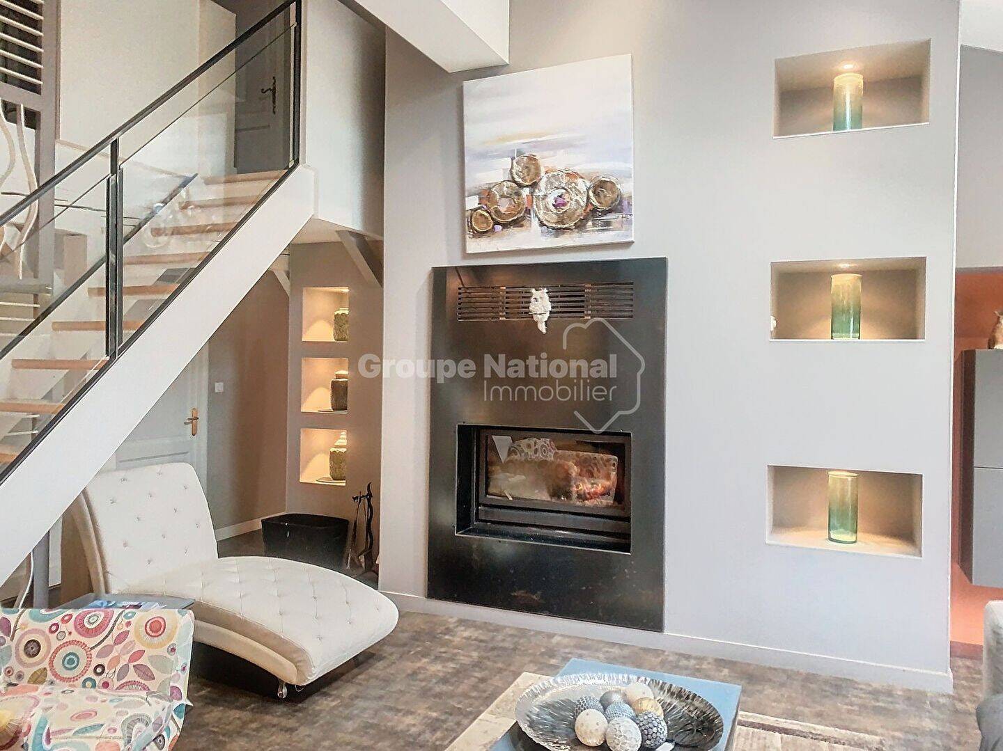 Maison à vendre, 237m², MONTMERLE SUR SAONE