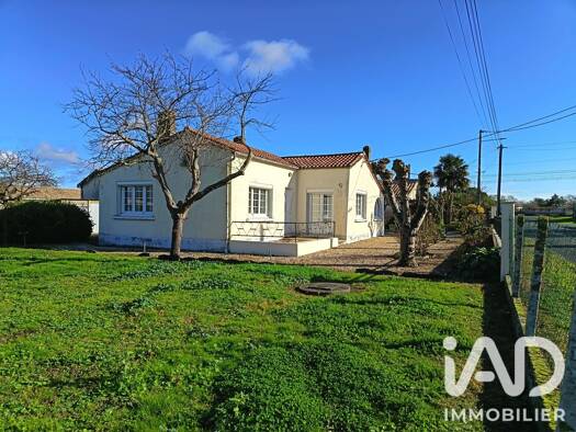 Maison de plain-pied à vendre 163 000 € 3 pièces 2 chambres 70 m² Dronne Coutras 33230