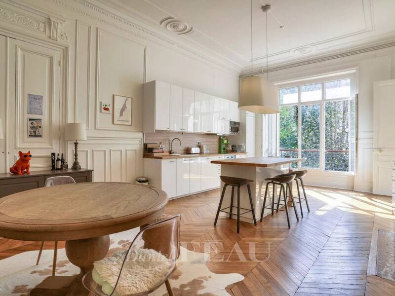 Maison à louer, 218m², PARIS 17E