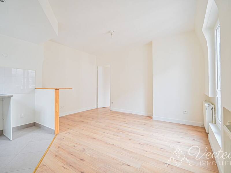 Maison à louer, 44m², PARIS 10E