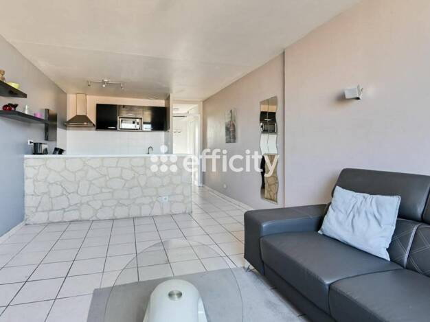 Appartement à vendre 274 000 € 3 pièces 2 chambres 65 m² Étage 2/4 Res de la Poste-Res du Bois Verrières-le-Buisson 91370