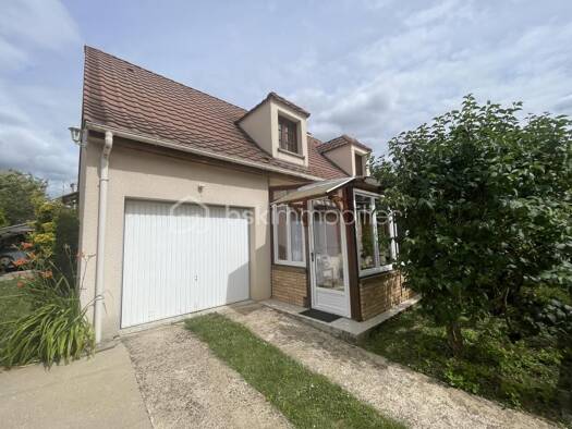 Maison à vendre 229 000 € 7 pièces 4 chambres 117,5 m² 726 m² de terrain Chaintreaux 77460