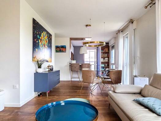 Appartement à vendre 329 000 € 3 pièces 2 chambres 83 m² Étage 6/7 Petit Noisy Noisy-le-Sec 93130