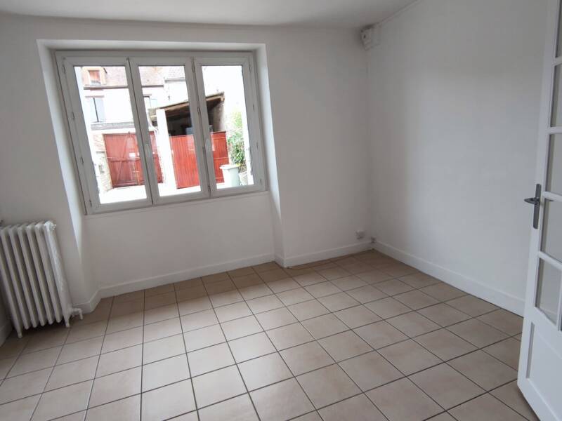 Maison à louer, 72m², BOUAFLE