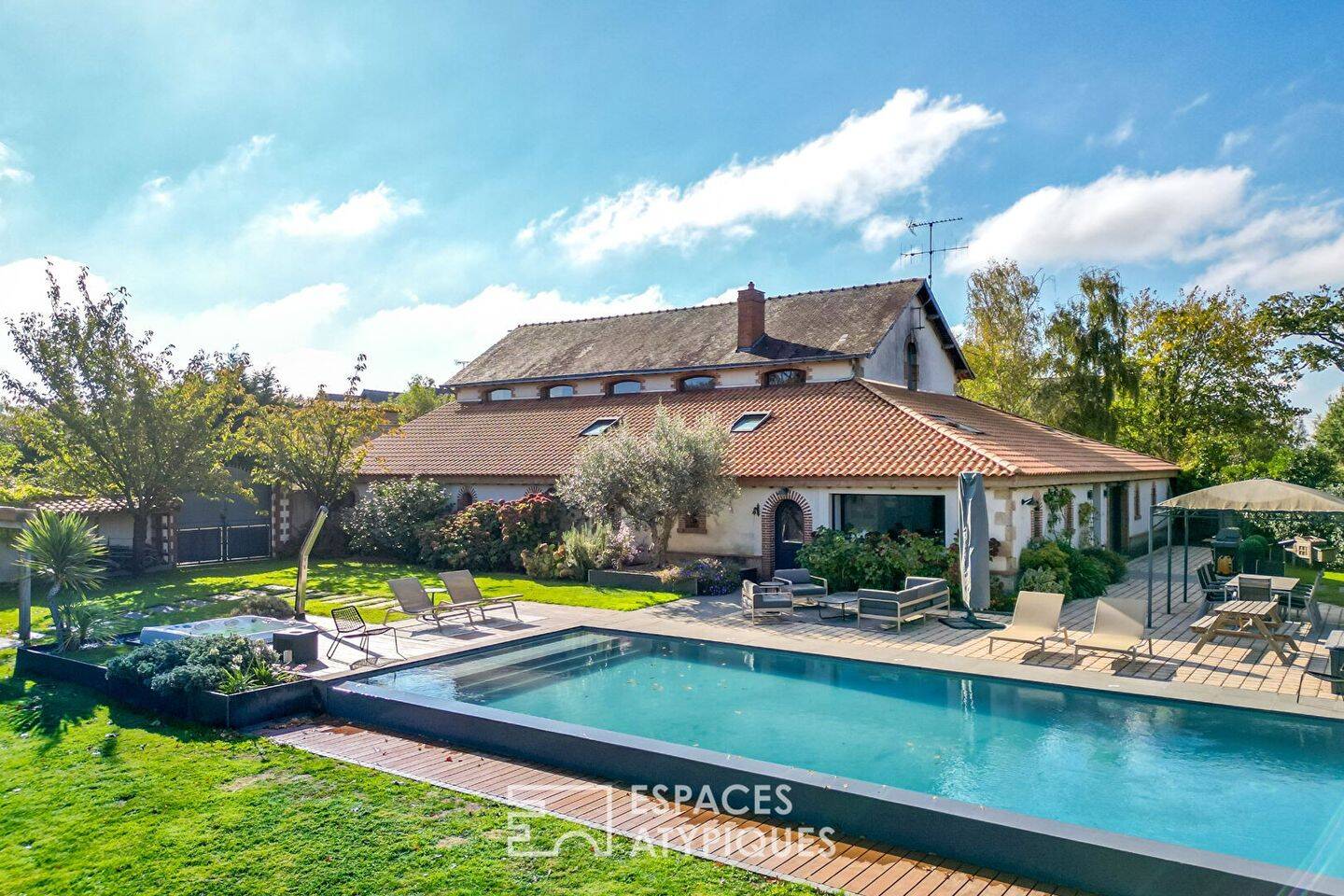 Maison à vendre, 397m², CHOLET