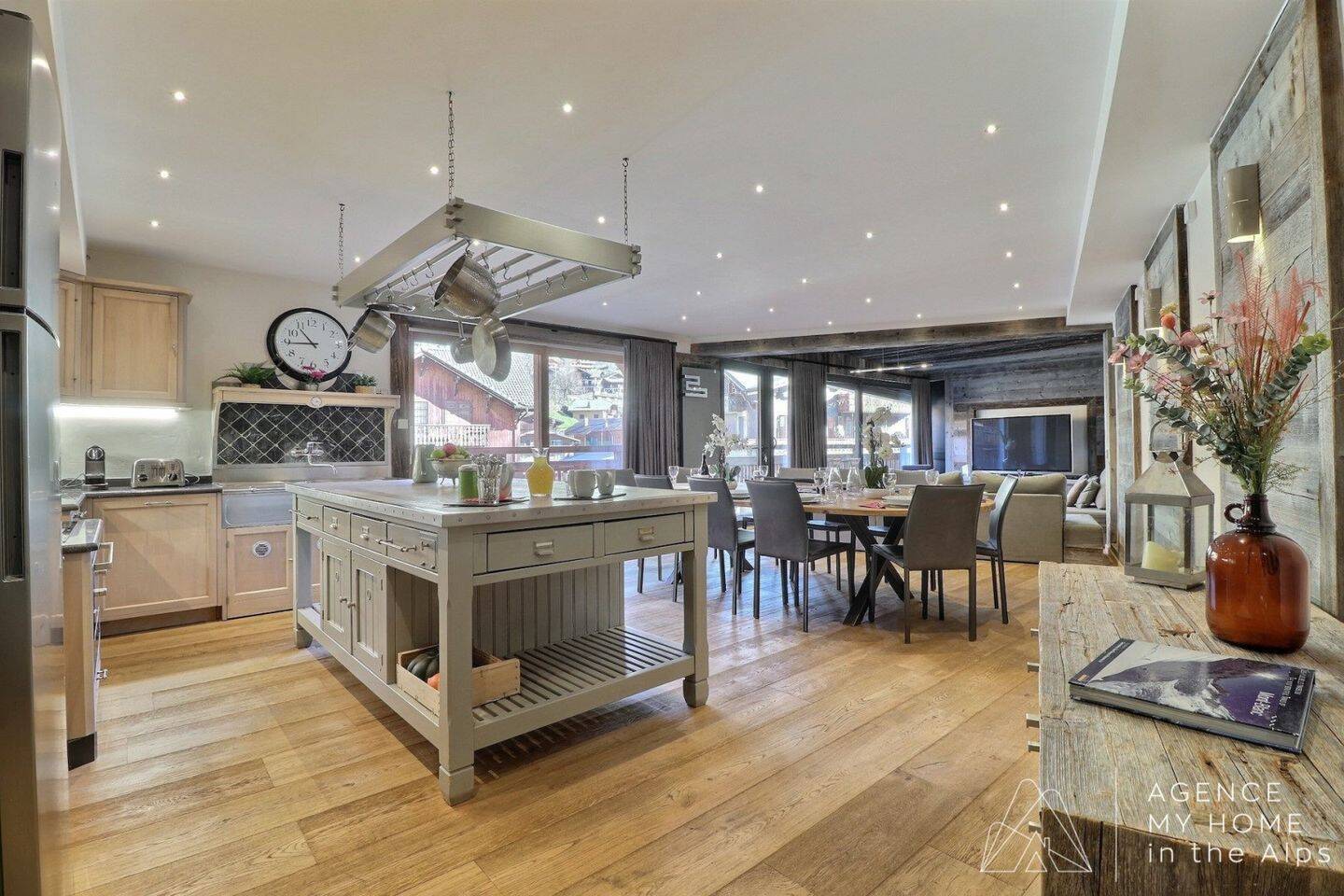 Maison à vendre, 140m², MORZINE