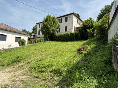 Terrain constructible à vendre 250 000 € 854 m² de terrain Lancrans 01200