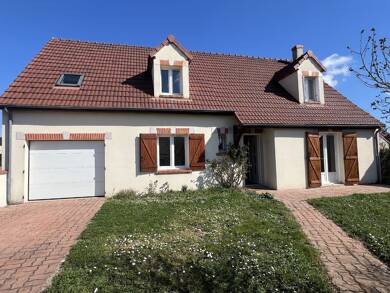 Maison à vendre 298 000 € 6 pièces 5 chambres 150 m² 650 m² de terrain Grand Centre Ville Saint Jean de la Ruelle 45140