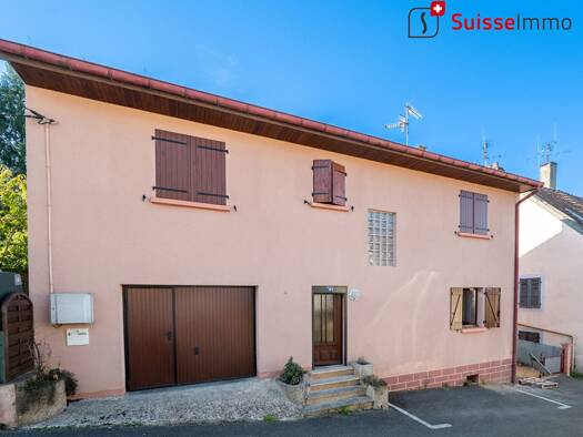 Maison à vendre 89 000 € 5 pièces 3 chambres 101 m² 200 m² de terrain Fesches le Chatel 25490