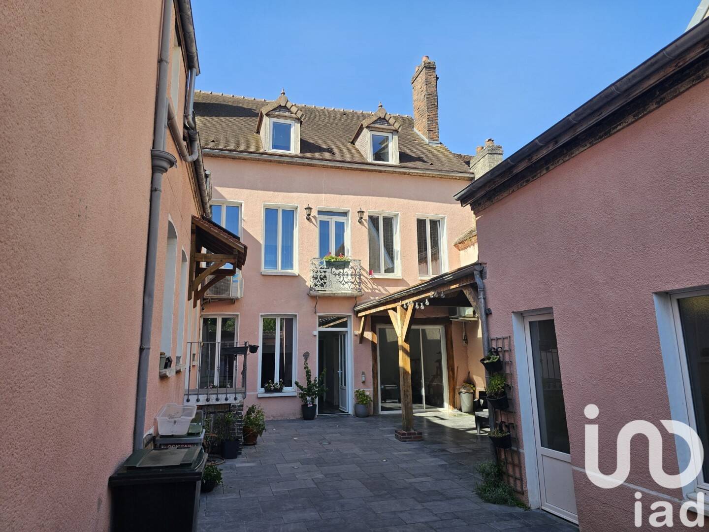 Maison à vendre, 259m², VILLENEUVE L'ARCHEVEQUE