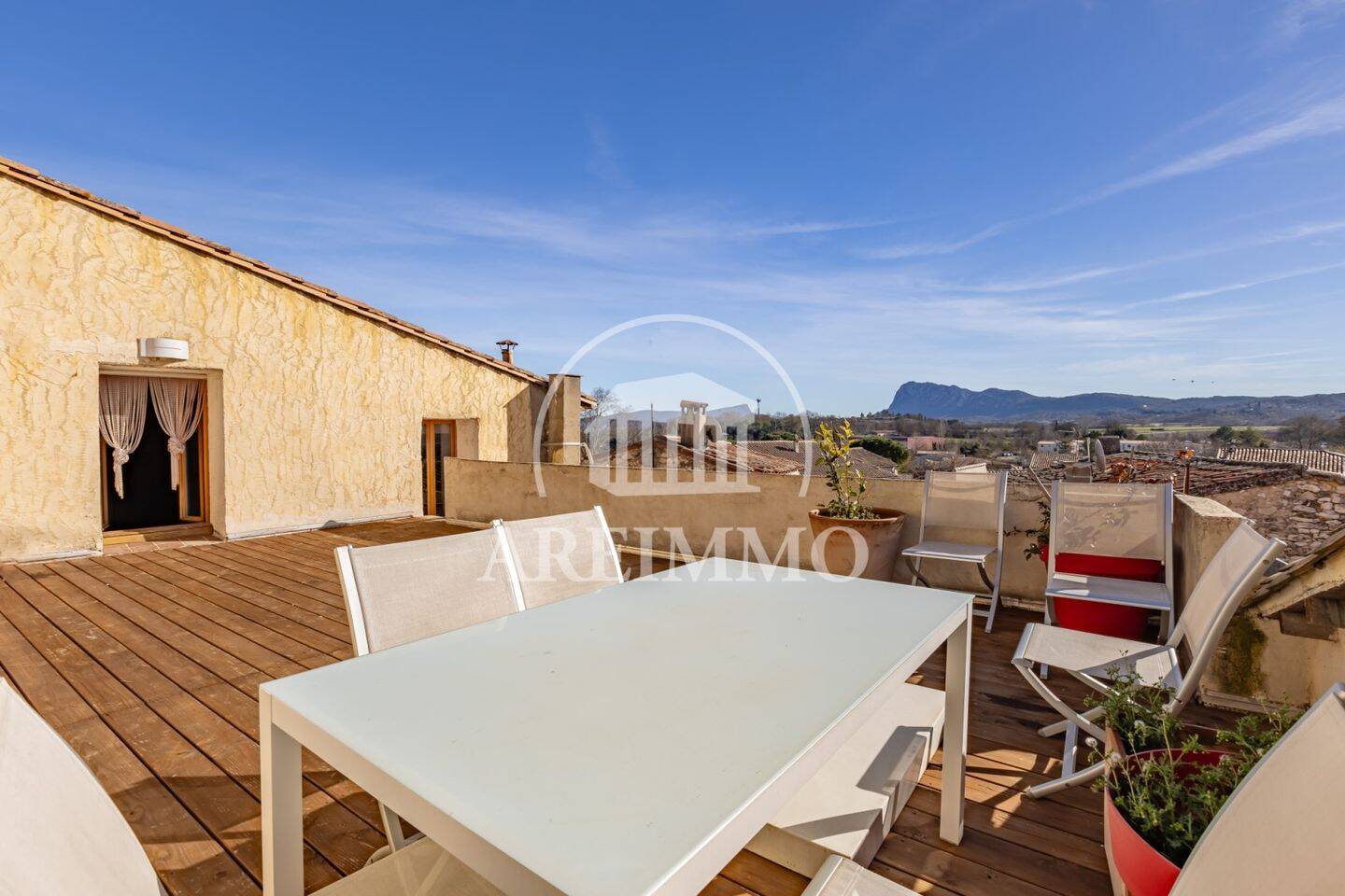 Maison à vendre, 218m², SAINT MARTIN DE LONDRES