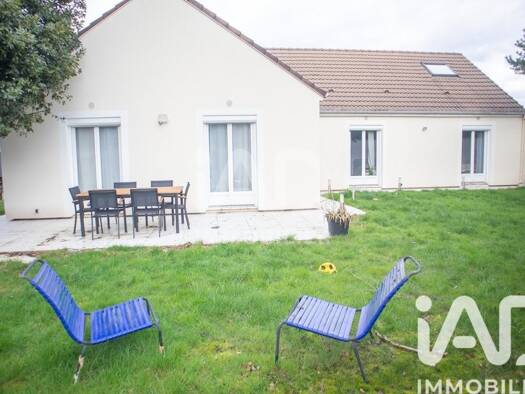 Maison à vendre 499 000 € 9 pièces 7 chambres 200 m² 741 m² de terrain Belle Croix Ozoir-la-Ferrière 77330