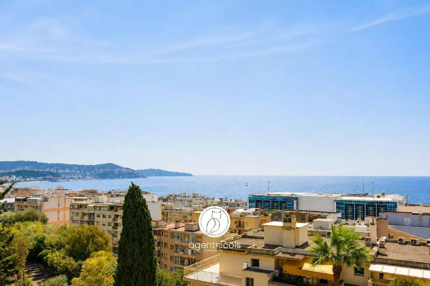 NICE // FABRON : 2 / 3 PIÈCES / TERRASSE / VUE MER / GARAGE — 1