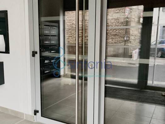 Appartement à vendre 180 000 € 2 pièces 1 chambre 39,8 m² RDC Nîmes 30000