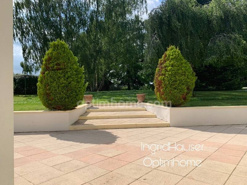 Maison à vendre, 380m², NEUVILLE SAINT REMY