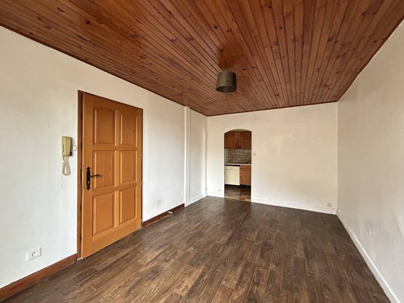 Maison à louer, 41m², YZERON