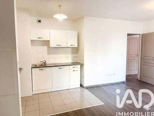 Appartement à vendre 249 000 € 3 pièces 2 chambres 56,44 m² RDC/4 Quatre Chemins-Diderot Pantin 93500