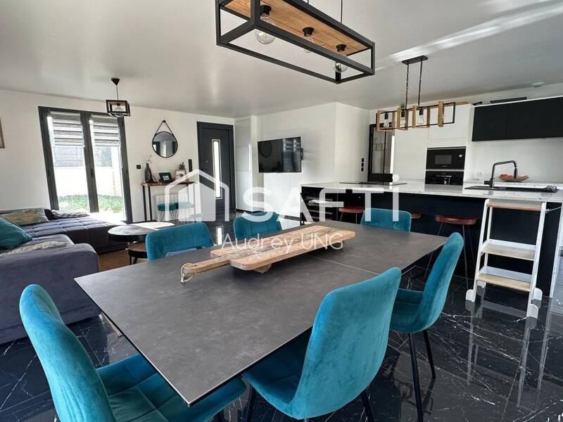 Maison à vendre, 105m², FARGUES SAINT HILAIRE