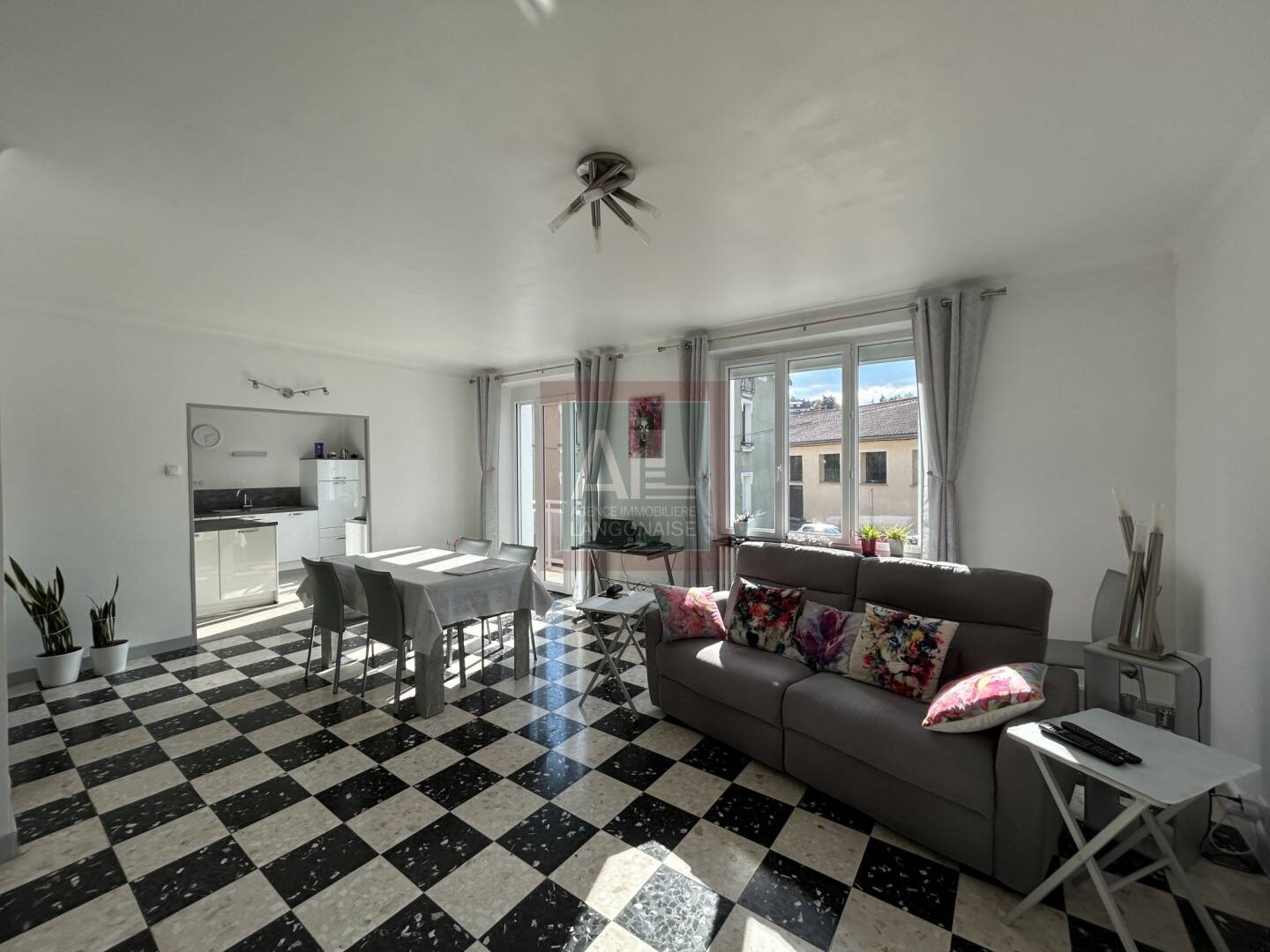 Maison à vendre, 189m², LANGOGNE