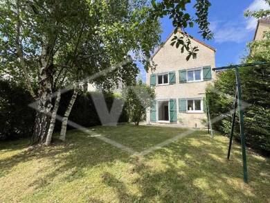 Maison à vendre 295 400 € 5 pièces 3 chambres 87 m² 219 m² de terrain Moissy Cramayel 77550