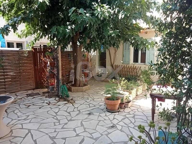 Maison à louer, 24m², SANARY SUR MER