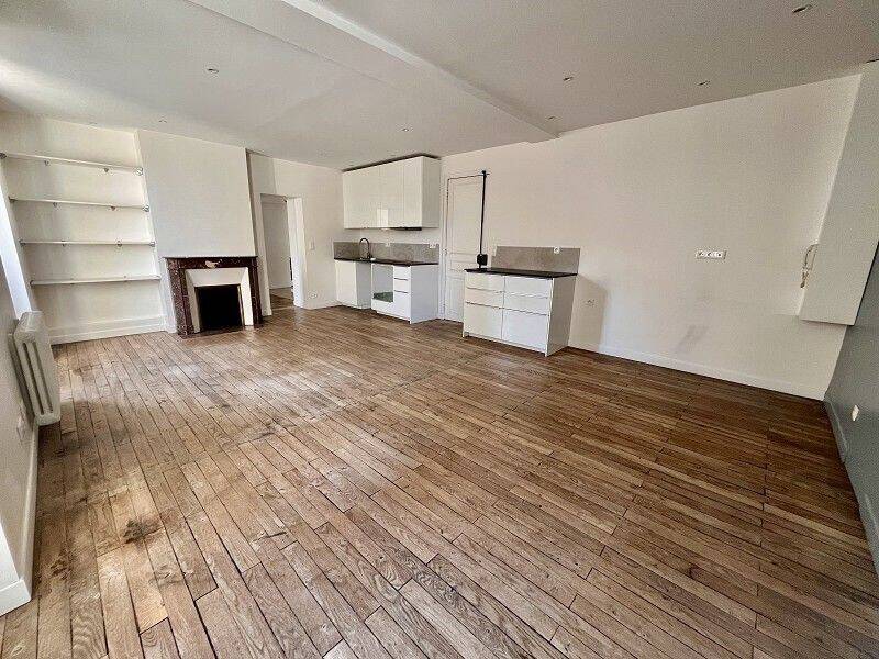 Maison à louer, 44m², PARIS 11E