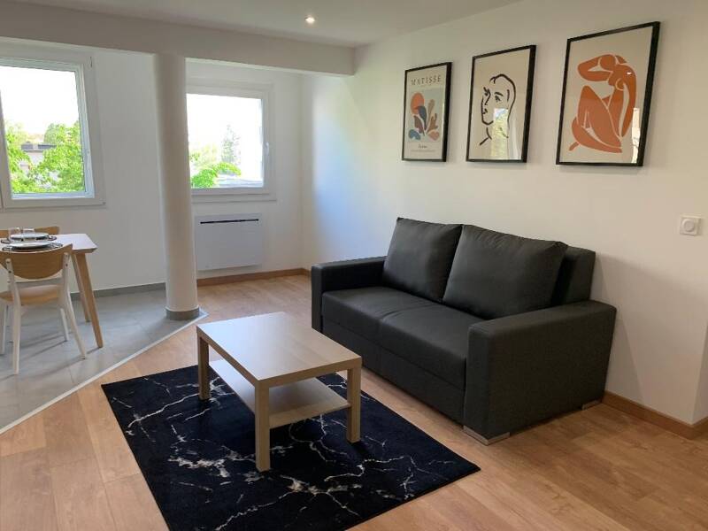 Maison à louer, 83m², LYON 8E