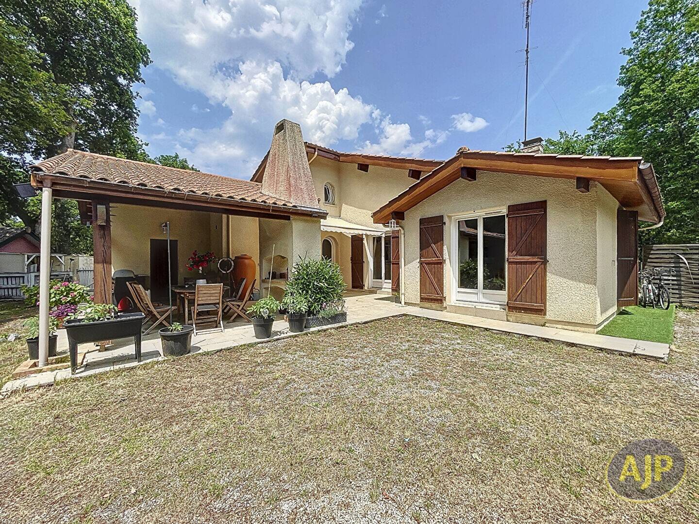 Maison à vendre, 142m², GUJAN MESTRAS