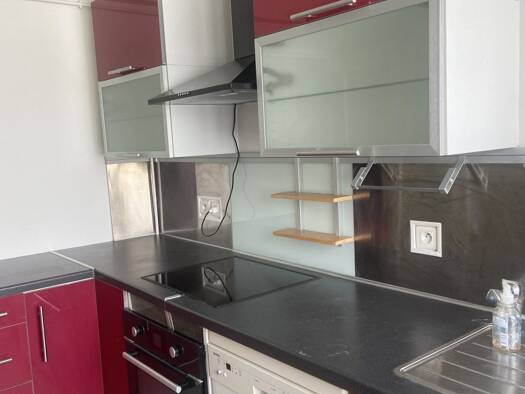 Appartement à louer 973 € 3 pièces 2 chambres 60,4 m² Étage 4/4 Moret-Loing-et-Orvanne 77250