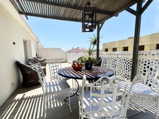 Appartement à vendre 295 000 € 2 pièces 1 chambre 33 m² Étage 5/5 Centre Ville Antibes 06600