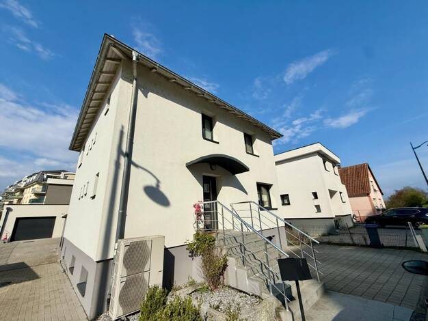 Maison de ville à vendre 469 000 € 5 pièces 3 chambres 110 m² 197 m² de terrain Annexe Bischheim 67800