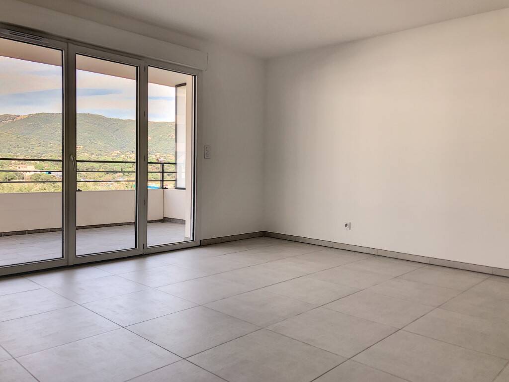 Maison à louer, 46m², AJACCIO