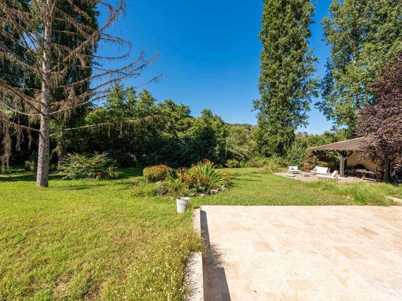 Maison à vendre, 129m², ROQUEFORT LES PINS