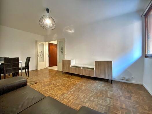 Appartement à vendre 116 000 € 2 pièces 1 chambre 48,2 m² 1er étage Marseille 13ème arrondissement 13013