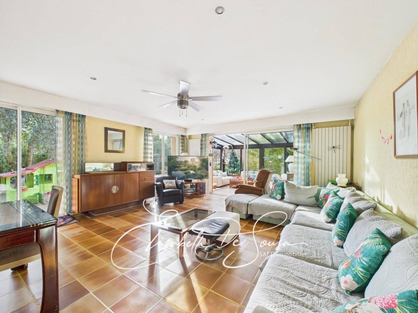 Maison à vendre, 267m², SAINT MAUR DES FOSSES
