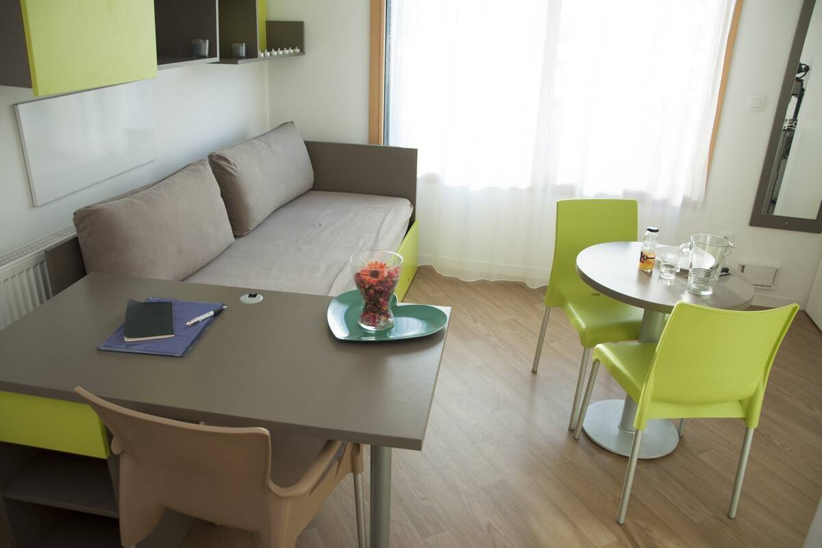 Maison à louer, 17m², ISSY LES MOULINEAUX