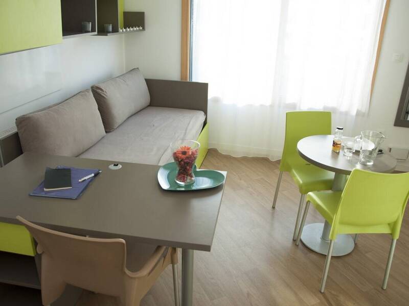 Maison à louer, 17m², ISSY LES MOULINEAUX