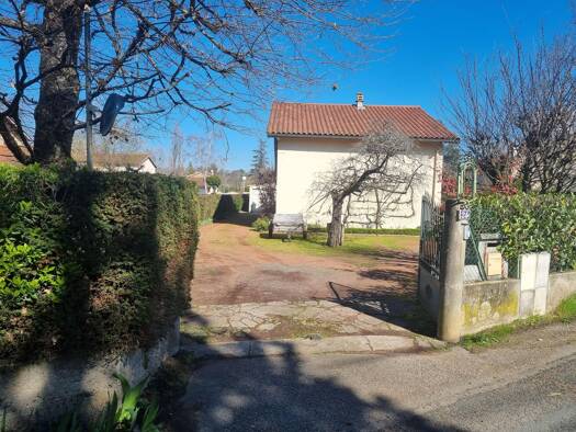Maison à vendre 670 000 € 5 pièces 4 chambres 107 m² 1 230 m² de terrain Le-Perollier Écully 69130